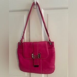 NWOT Liz Claiborne Fuchsia Shoulder Bag